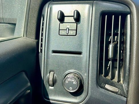 Used 2018 Chevrolet Silverado 2500 W/T w/ WT Convenience Package image 23