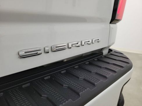 Used 2025 GMC Sierra 2500 Denali Ultimate w/ Max Trailering Package image 8