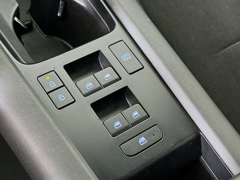 Used 2024 Hyundai Ioniq 6 SE image 26