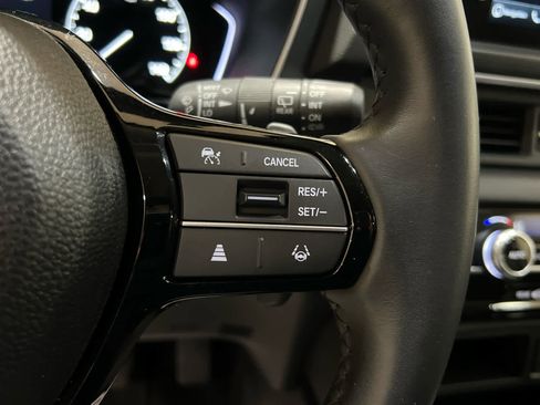 Used 2023 Honda Pilot Touring image 26