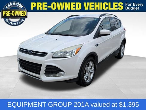 Used 2014 Ford Escape SE w/ Equipment Group 201A AWD/4WD image 1