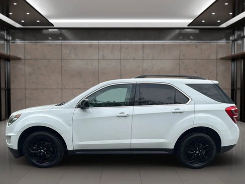 Used 2017 Chevrolet Equinox LT w/ Sport Edition image 8