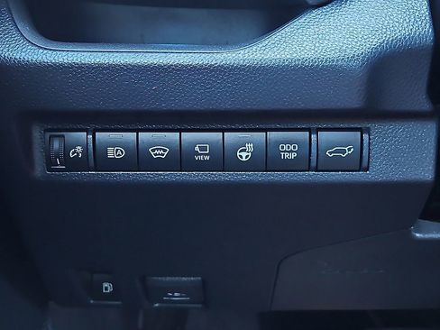 Used 2023 Toyota RAV4 XSE AWD/4WD image 23