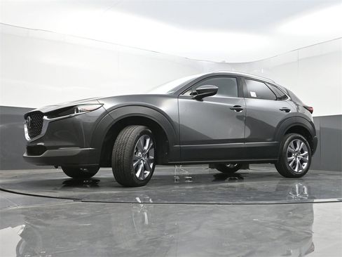 Used 2023 MAZDA CX-30 AWD 2.5 S w/ Premium Package image 27