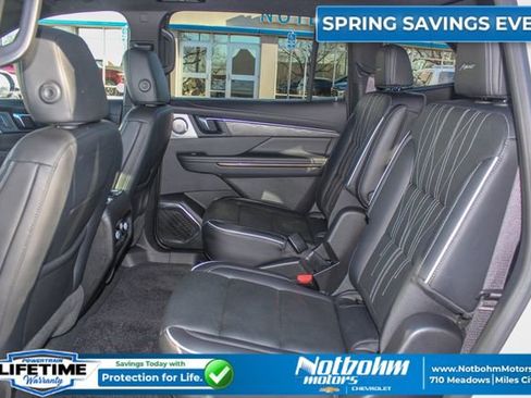 Used 2025 Buick Enclave Avenir w/ Trailering Package, 5000 lbs. AWD/4WD image 12