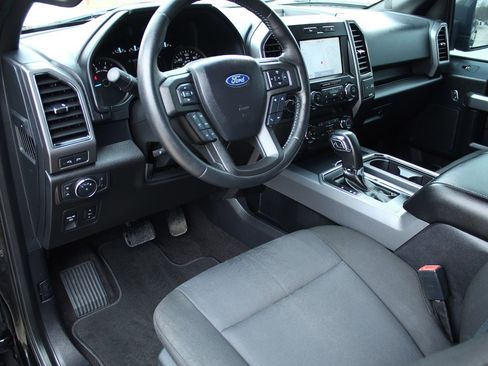 Used 2020 Ford F150 XLT w/ Equipment Group 302A Luxury image 13