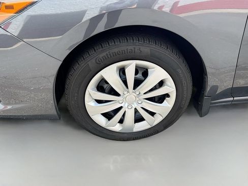 Used 2022 Subaru Impreza 2.0i AWD/4WD image 29
