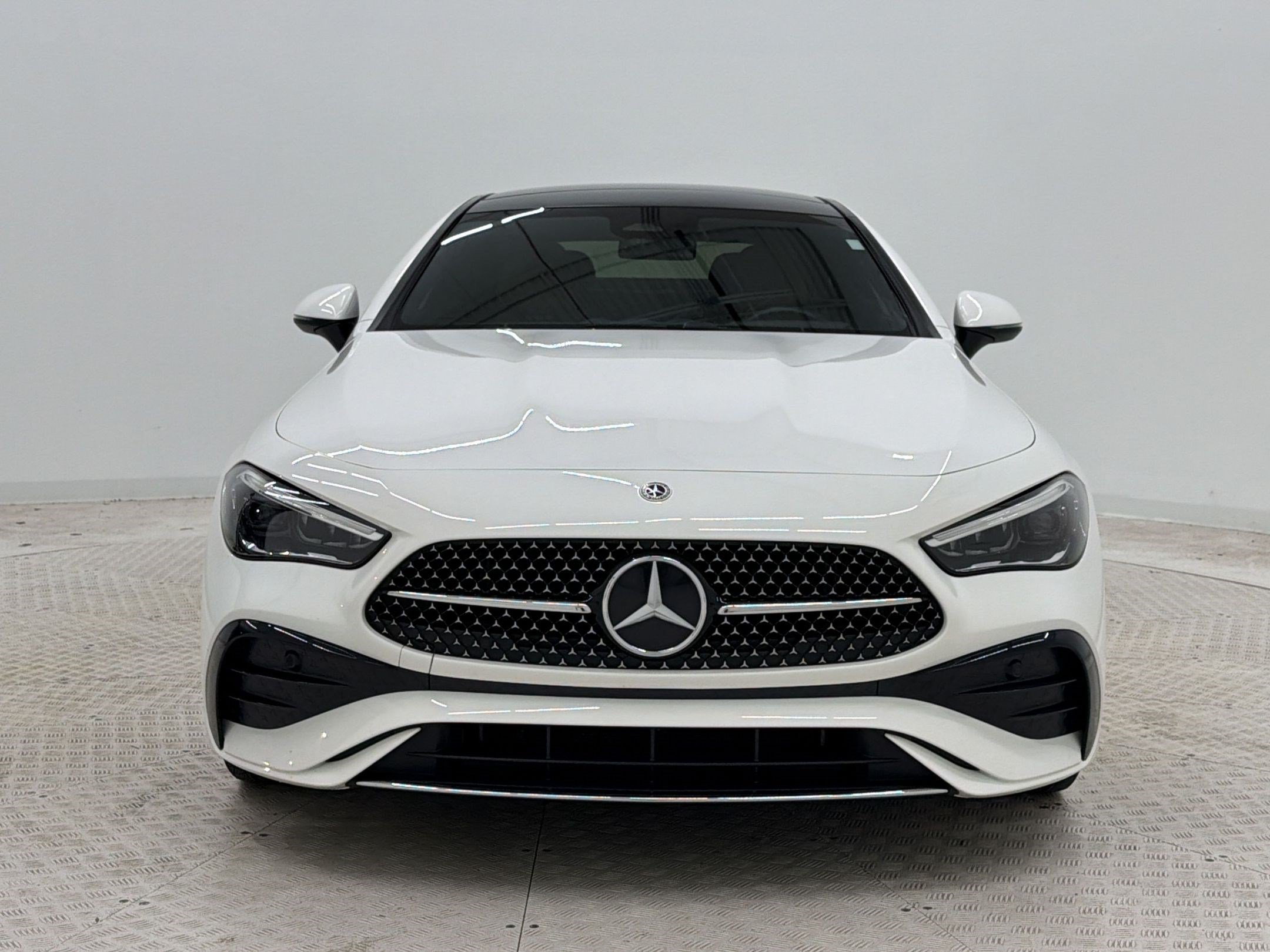 Used 2024 Mercedes-Benz CLE 300 4MATIC Coupe image 6
