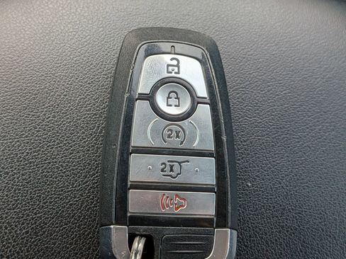 Certified 2023 Ford Edge SEL w/ Convenience Package image 33