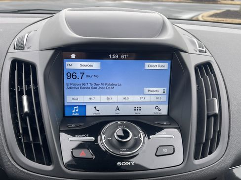 Used 2019 Ford Escape Titanium image 13