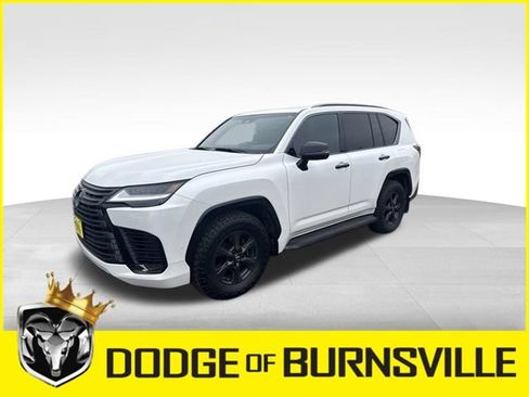 Used 2025 Lexus LX 700h Overtrail AWD/4WD image 3