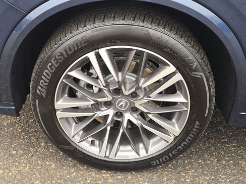 Certified 2025 Acura MDX SH-AWD w/ Advance Package image 9