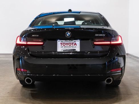 Used 2023 BMW 330i xDrive Sedan w/ Premium Package AWD/4WD image 8