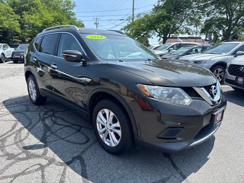 Used 2014 Nissan Rogue SV AWD/4WD image 3