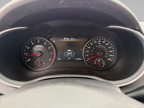 Used 2022 Kia Stinger GT2 AWD/4WD image 14