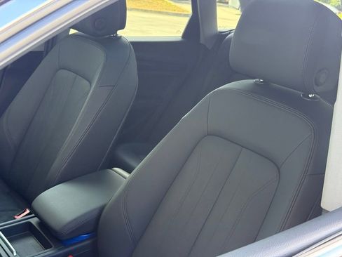 Used 2018 Audi Q5 2.0T Premium Plus w/ Premium Plus Package image 19