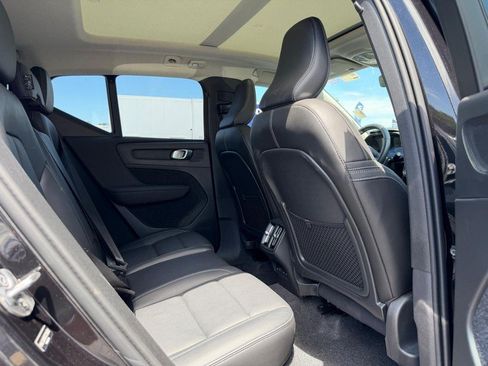 Certified 2026 Volvo XC40 B5 Plus AWD/4WD image 11