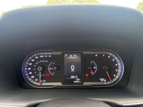 Used 2024 Hyundai Tucson SE AWD/4WD image 11