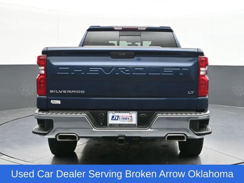 Used 2019 Chevrolet Silverado 1500 LT w/ Texas Edition image 9