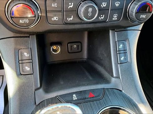 Used 2018 GMC Acadia SLT AWD/4WD image 34