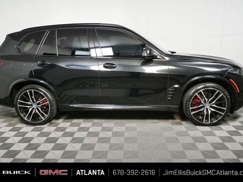 Used 2024 BMW X5 xDrive40i w/ M Sport Package AWD/4WD image 2