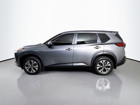 Used 2023 Nissan Rogue SV FWD image 6