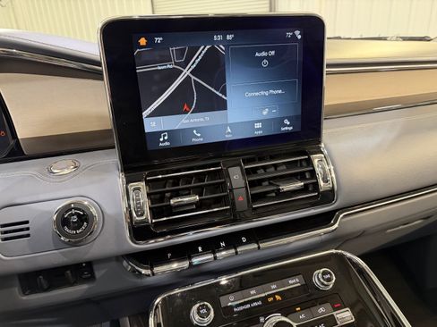 Used 2019 Lincoln Navigator Black Label w/ Cargo Package image 19