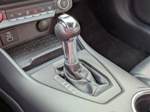 Used 2024 Ford Mustang Premium image 23