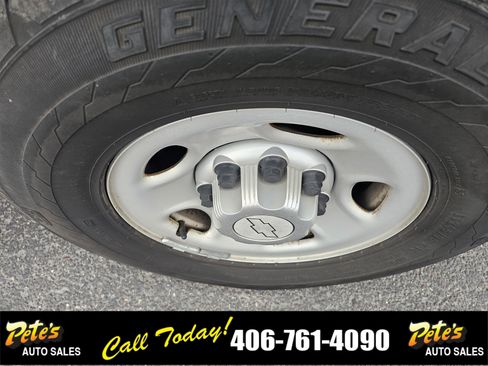 Used 2016 Chevrolet Express 2500 LS image 10