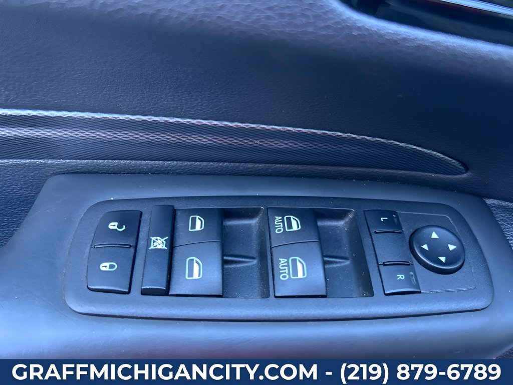 Used 2023 Dodge Durango R/T AWD/4WD image 17