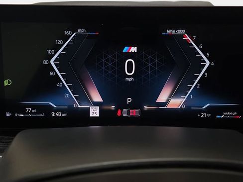 Certified 2025 BMW X7 xDrive40i w/ M Sport Package image 16