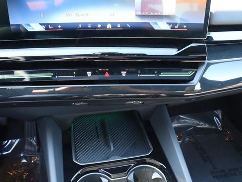 Used 2025 BMW 530i image 21