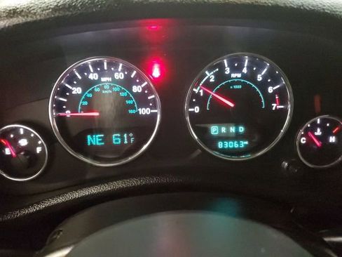 Used 2016 Jeep Wrangler Sahara w/ Connectivity Group AWD/4WD image 17