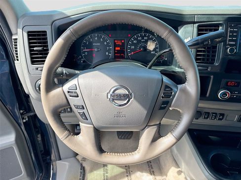 Used 2016 Nissan NV 3500 SL image 12