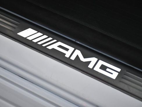 Used 2025 Mercedes-Benz GLE 53 AMG 4MATIC image 12