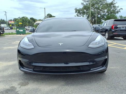 Used 2023 Tesla Model 3 Standard Range RWD image 2