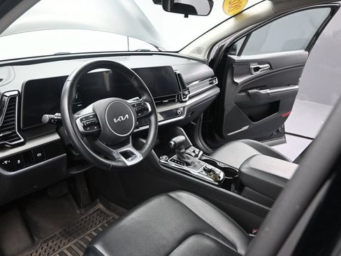 Used 2024 Kia Sportage EX FWD image 17