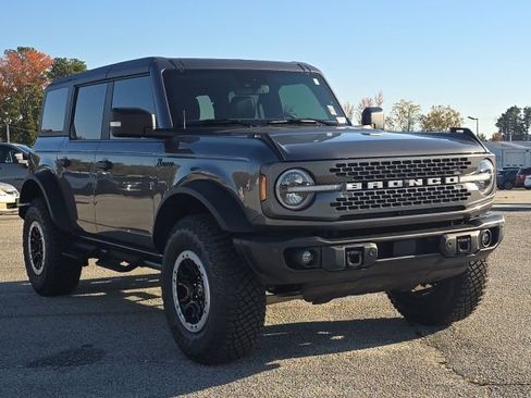 Used 2023 Ford Bronco Badlands w/ Sasquatch Package image 7