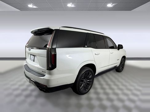 Used 2023 Cadillac Escalade V w/ LPO, ONYX Package AWD/4WD image 9
