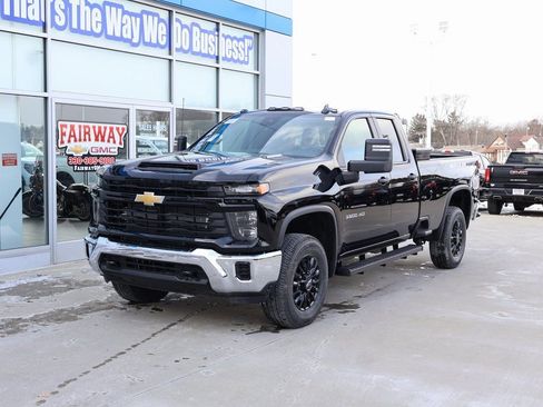 New 2026 Chevrolet Silverado 3500 W/T AWD/4WD image 7