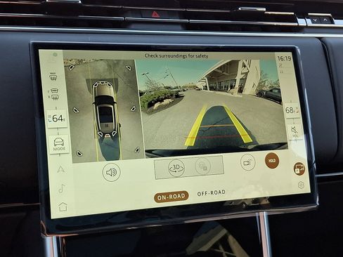 New 2026 Land Rover Range Rover SE AWD/4WD image 16