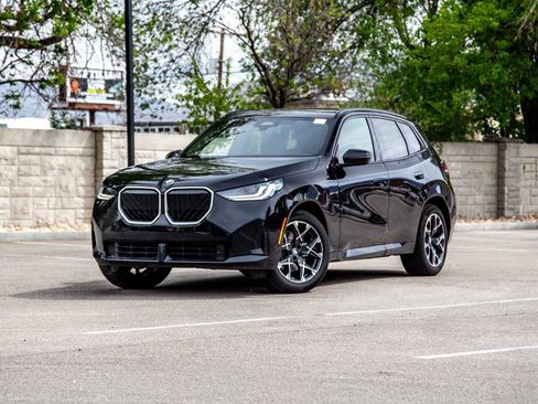 New 2026 BMW X3 xDrive30 w/ M Sport Package AWD/4WD image 1