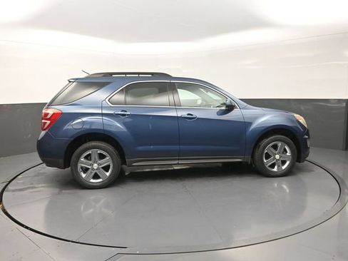 Used 2016 Chevrolet Equinox LT w/ Convenience Package AWD/4WD image 9