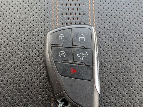 Used 2023 Chevrolet Silverado 1500 High Country image 29