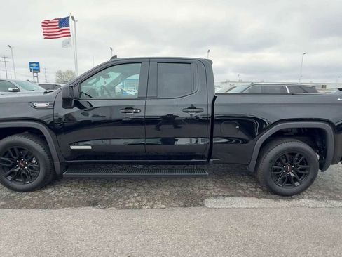 Used 2025 GMC Sierra 1500 Elevation AWD/4WD image 5