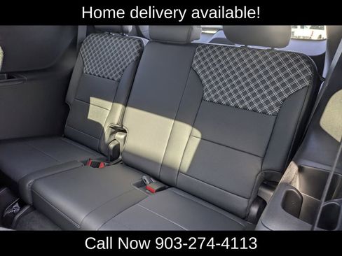 New 2026 GMC Acadia Denali w/ Super Cruise Package image 29