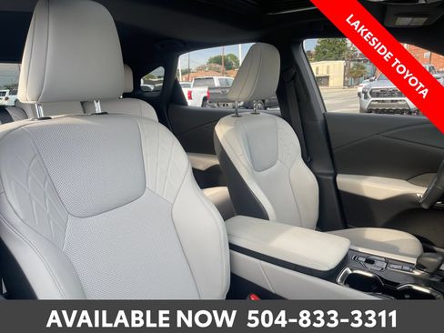 Used 2023 Lexus RX 350 Premium w/ Accessory Package FWD image 14