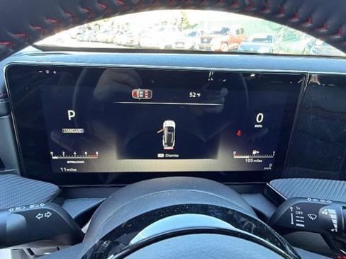 New 2026 Nissan Kicks SR w/ Cold Weather Package image 29