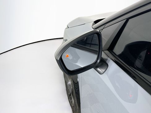 Used 2023 Nissan Ariya image 16