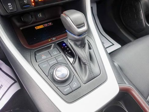 Certified 2025 Toyota RAV4 Limited image 26